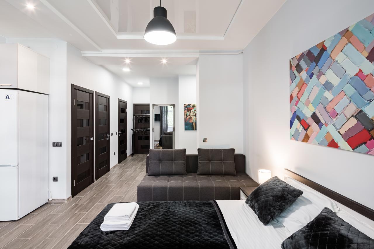New Studio With Balcony Лвив Екстериор снимка